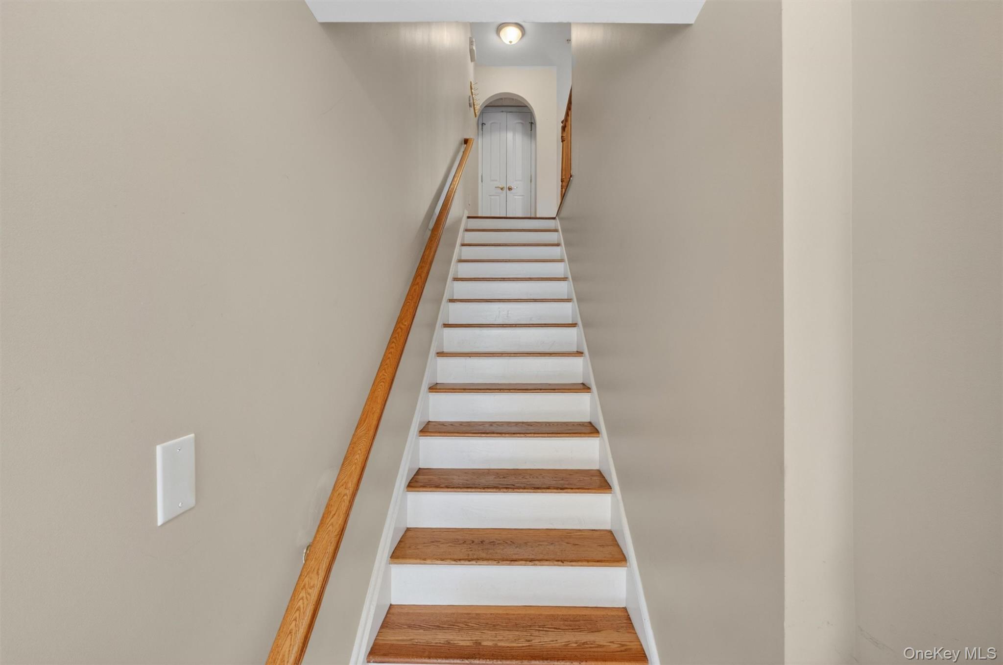 422 Highridge Court, Unit 422 Peekskill, NY 10566 - Photo 4 of 45 Welcome home to this beautifully designed 2-bedroom, 2.5-bath tri-level townhome in the highly desirable Riverbend community. A gracious entry welcomes you in and leads to a stunning hardwood staircase that sets the tone for the home’s warm and inviting interior. The main level features a bright, open-concept layout ideal for both everyday living and entertaining, while the upper levels offer two spacious bedrooms, including a primary suite with a private bath. Thoughtfully designed across three levels, this home provides both comfort and functionality, all within a sought-after community known for its exceptional lifestyle and amenities.