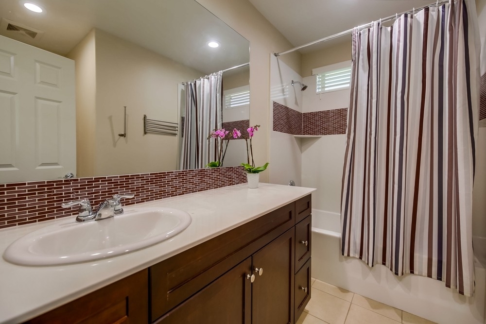 1280 Pershing Road Chula Vista, CA 91913 - Photo 17 of 25 Second full bathroom, upstairs.