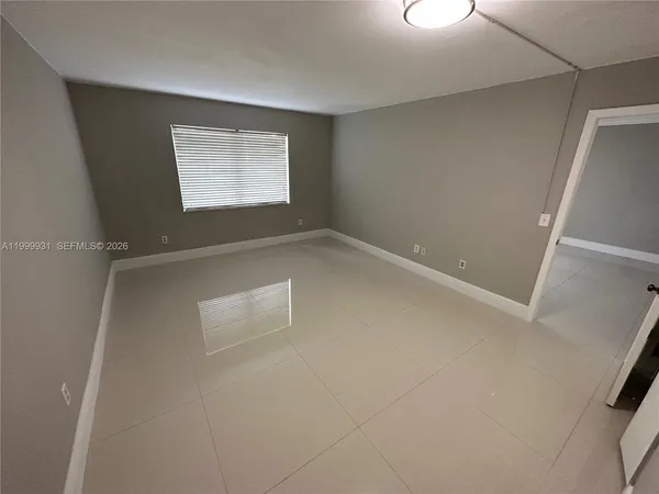 $2,100 | 23442 Lyons Road, Unit 404, Boca Raton, FL 33428