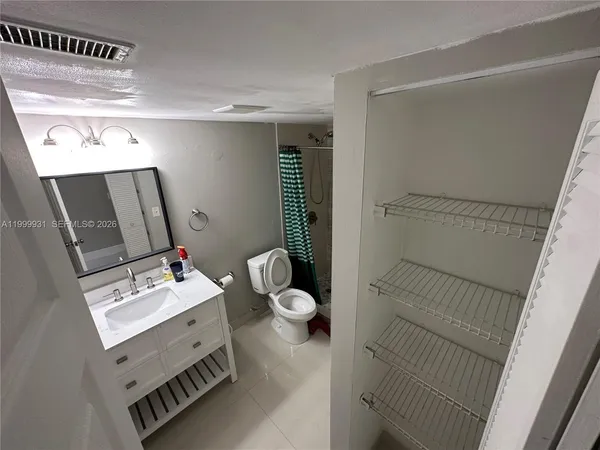$2,100 | 23442 Lyons Road, Unit 404, Boca Raton, FL 33428