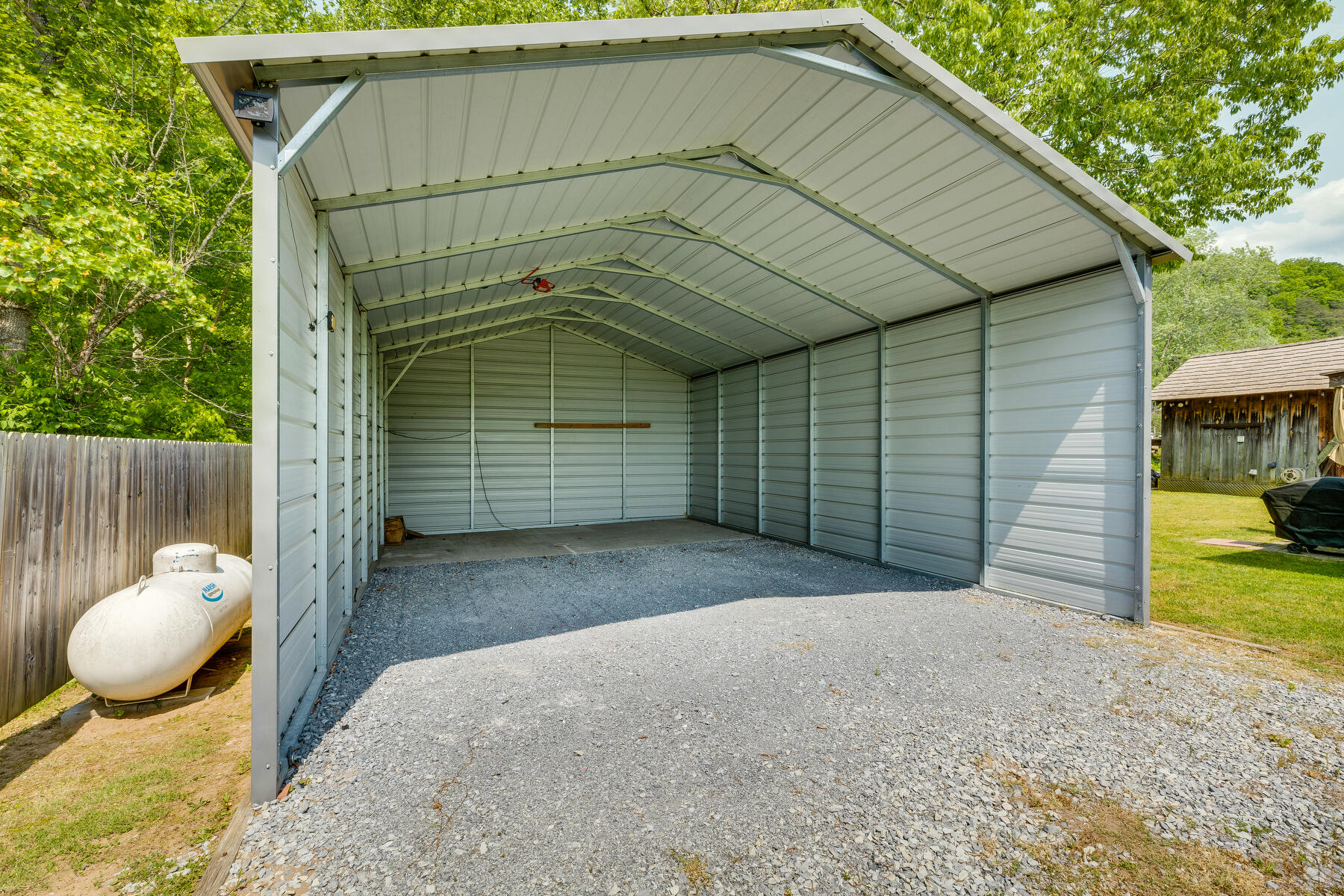 625 Swimming Pool Road Hampton, TN 37658 - Photo 27 of 30 036