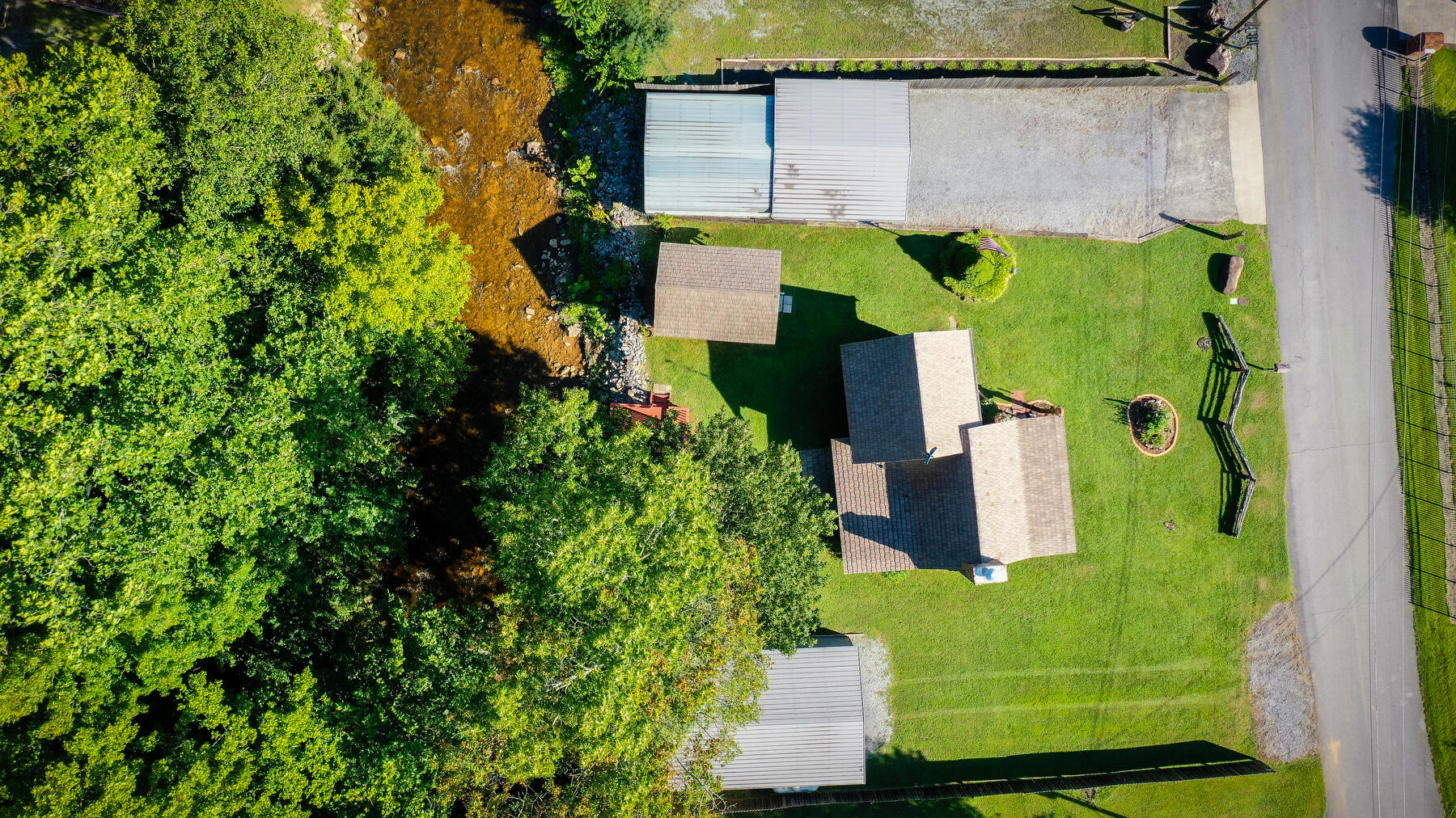 625 Swimming Pool Road Hampton, TN 37658 - Photo 29 of 30 Birds Eye View