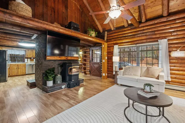 $699,000 | 6 Londonderry Road, Windham, NH 03087