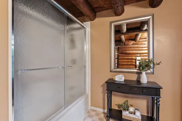 $699,000 | 6 Londonderry Road, Windham, NH 03087