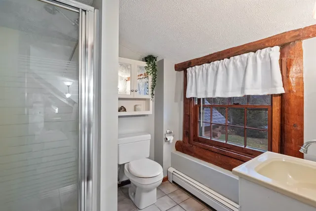 $699,000 | 6 Londonderry Road, Windham, NH 03087