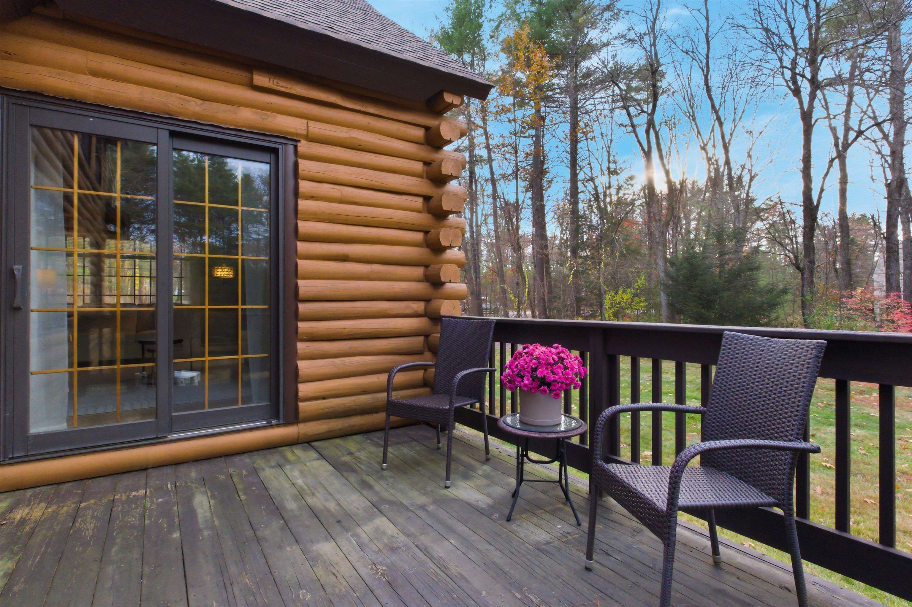 6 Londonderry Road Windham, NH 03087 - Photo 41 of 60