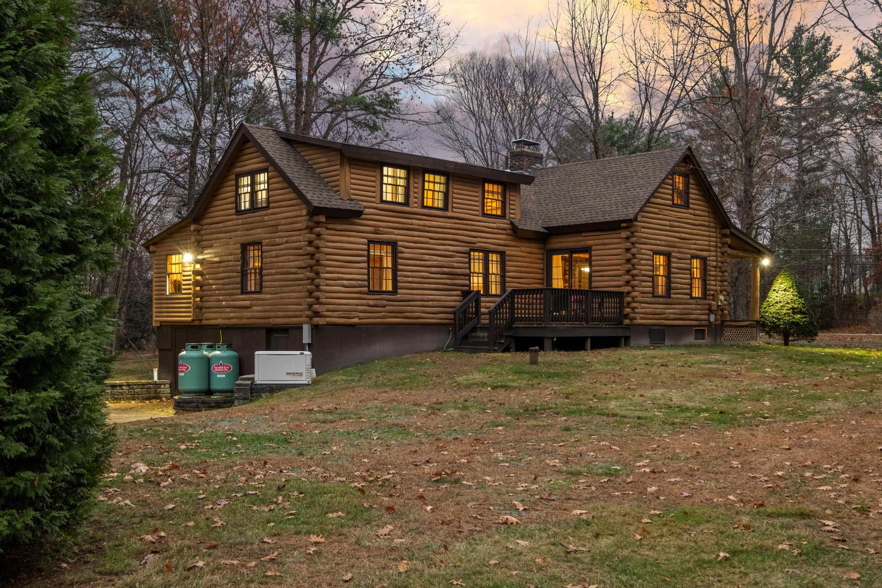 6 Londonderry Road Windham, NH 03087 - Photo 44 of 60