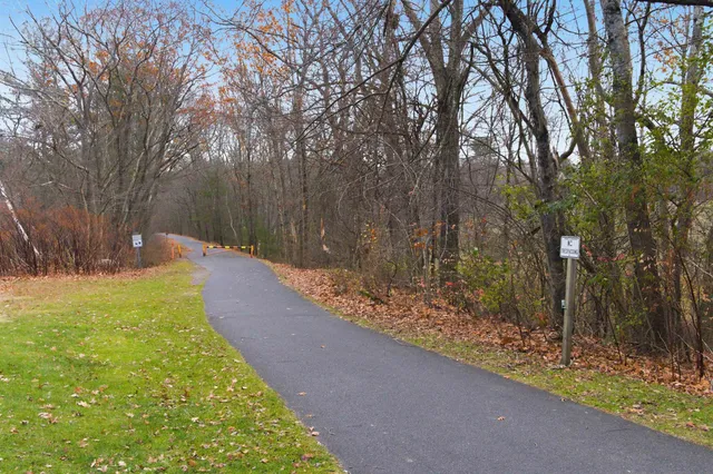 $699,000 | 6 Londonderry Road, Windham, NH 03087