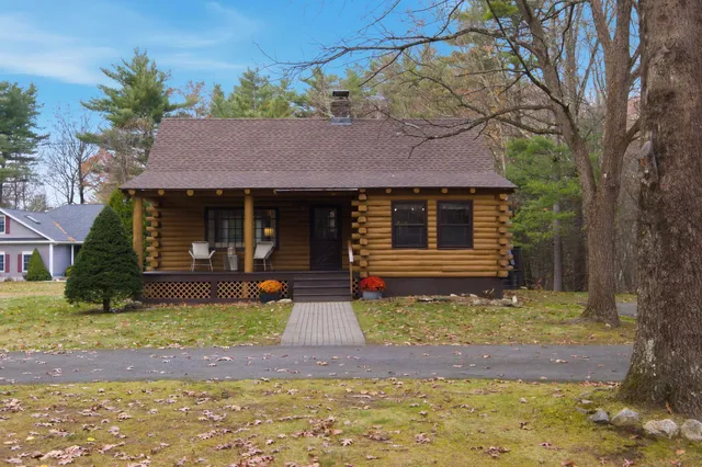 $699,000 | 6 Londonderry Road, Windham, NH 03087