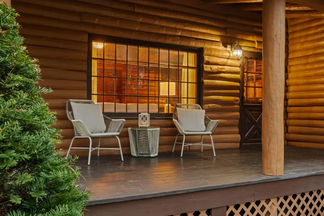 $699,000 | 6 Londonderry Road, Windham, NH 03087