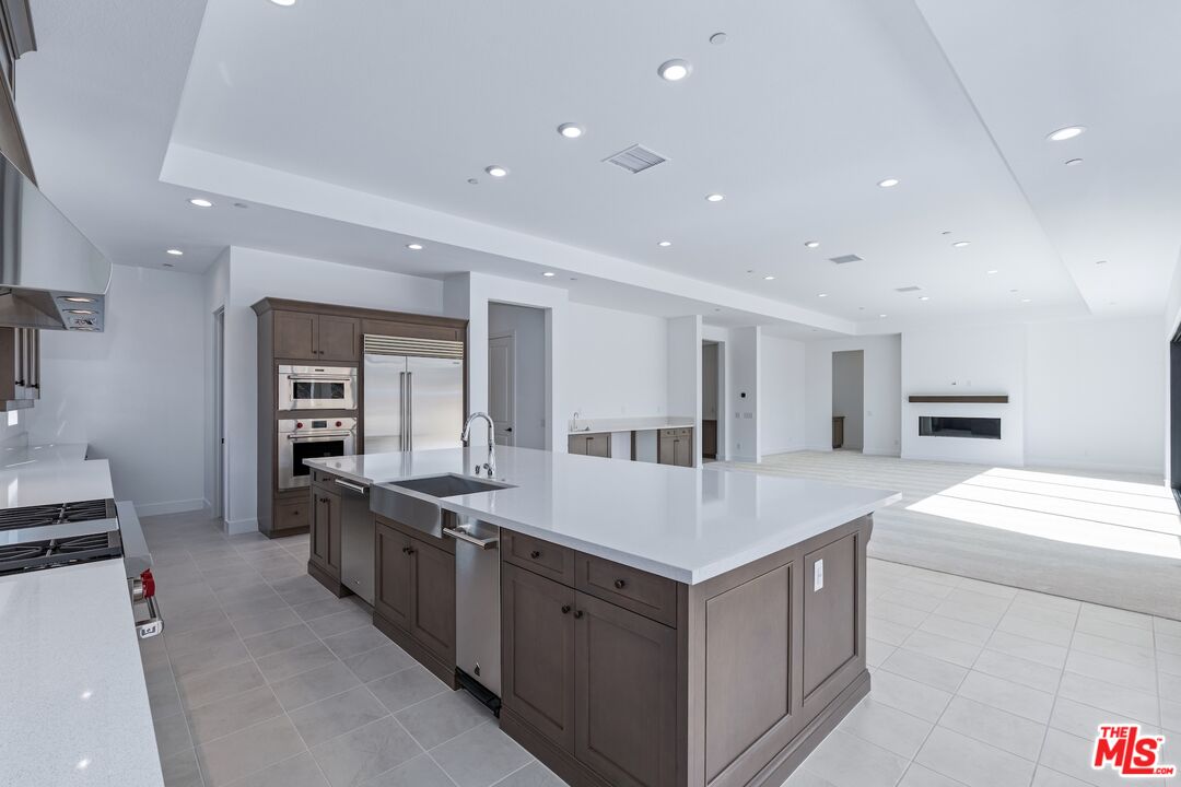 12060 Red Hawk Lane Porter Ranch, CA 91326 - Photo 12 of 42