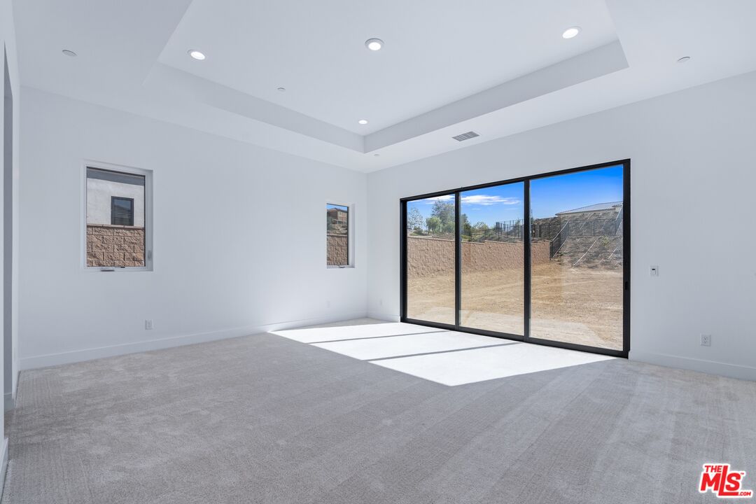 12060 Red Hawk Lane Porter Ranch, CA 91326 - Photo 16 of 42