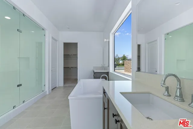 $2,700,000 | 12060 Red Hawk Lane, Porter Ranch, CA 91326