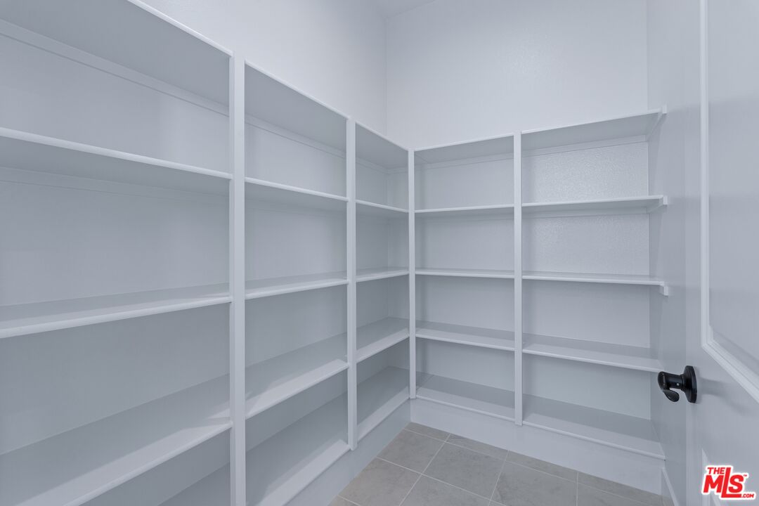 12060 Red Hawk Lane Porter Ranch, CA 91326 - Photo 24 of 42