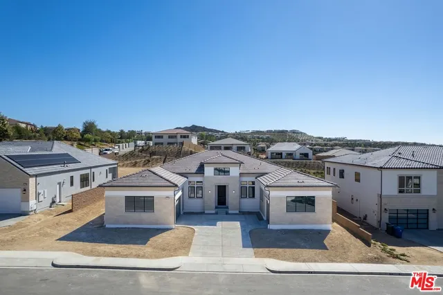 $2,700,000 | 12060 Red Hawk Lane, Porter Ranch, CA 91326