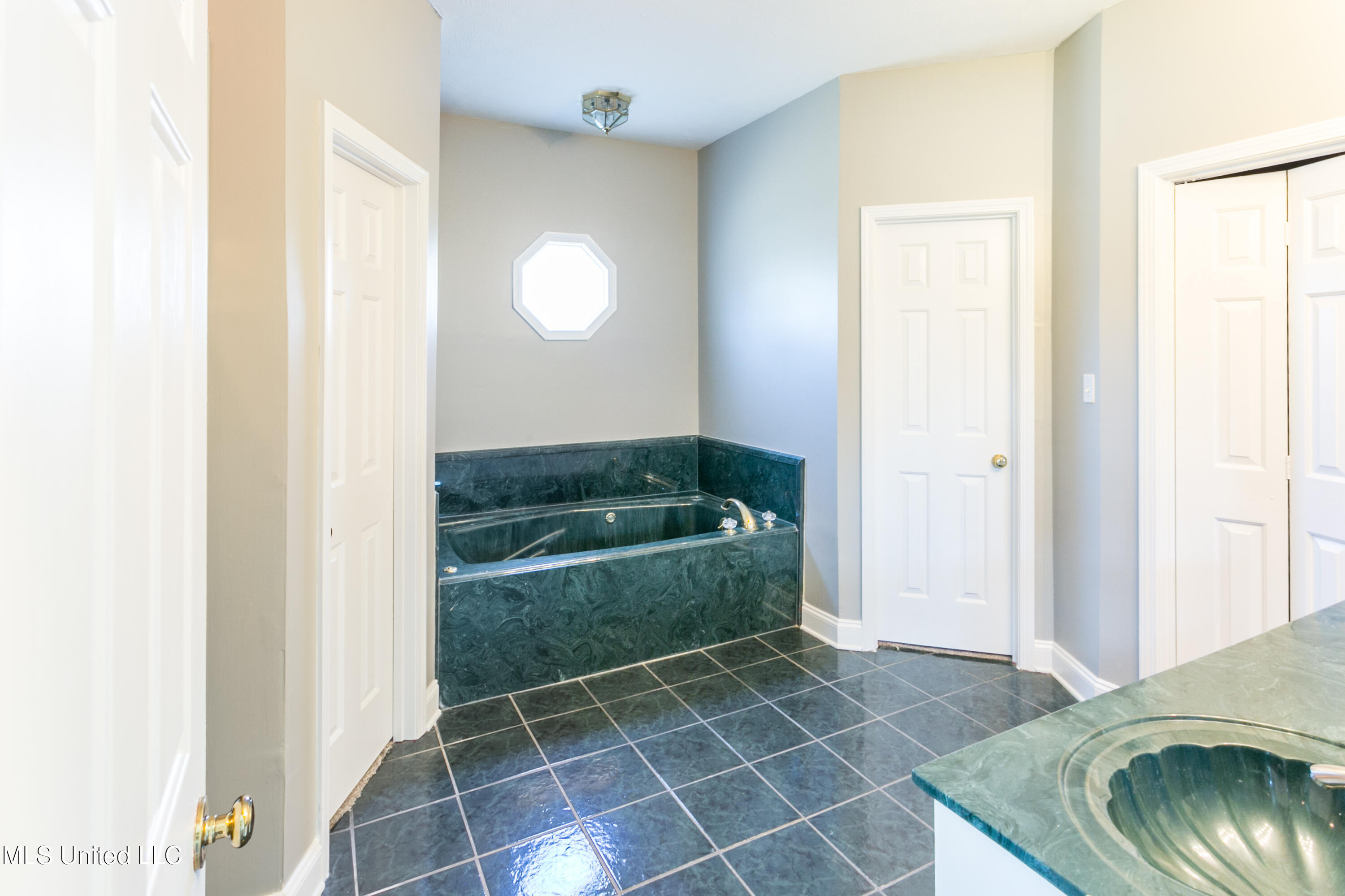 122 Arthur Lane Ridgeland, MS 39110 - Photo 27 of 54 AAC - 122 Arthur Lane--50