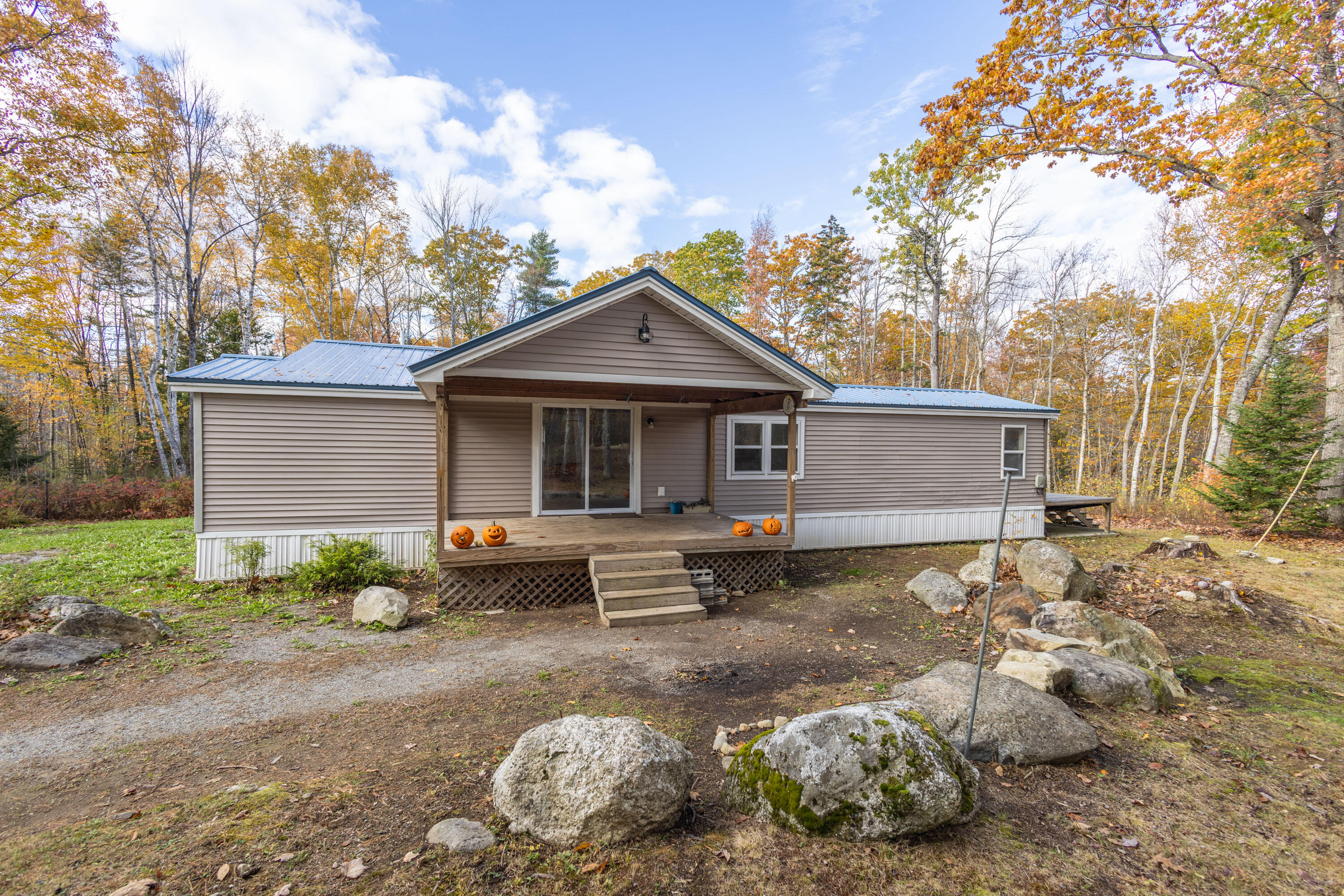 7 Morton Road Lincolnville, ME 04849 - Photo 3 of 47 _SMC3842