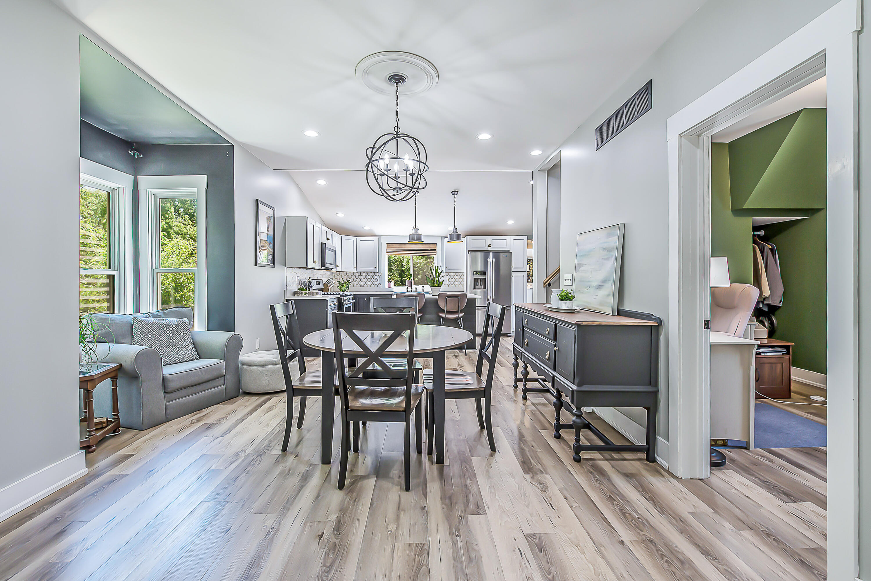 611 West Silver Lake Road Fenton, MI 48430 - Photo 7 of 50 DSC_2985-2