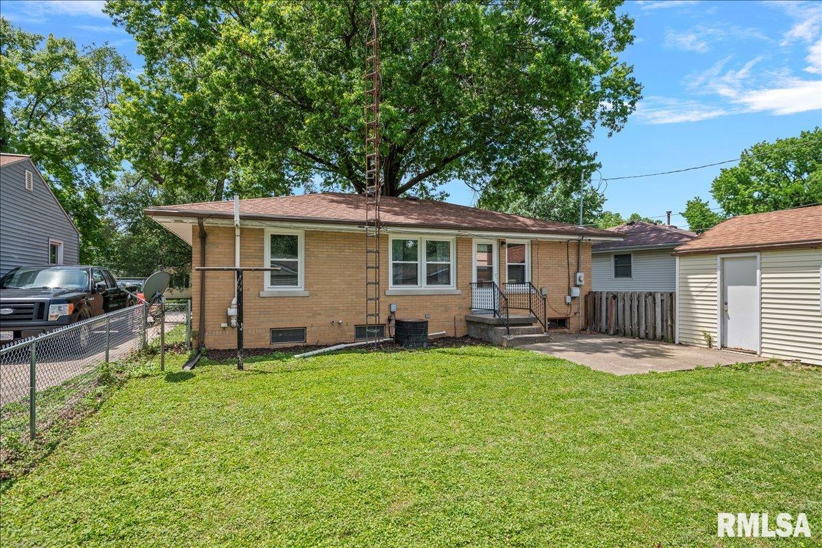 50 Midland Court Springfield, IL 62702 - Photo 23 of 25