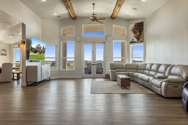 $1,299,900 | 8300 Jantzen Road, Modesto, CA 95357