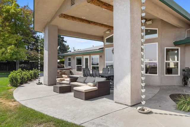 $1,299,900 | 8300 Jantzen Road, Modesto, CA 95357