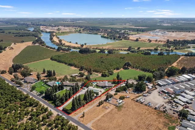 $1,299,900 | 8300 Jantzen Road, Modesto, CA 95357