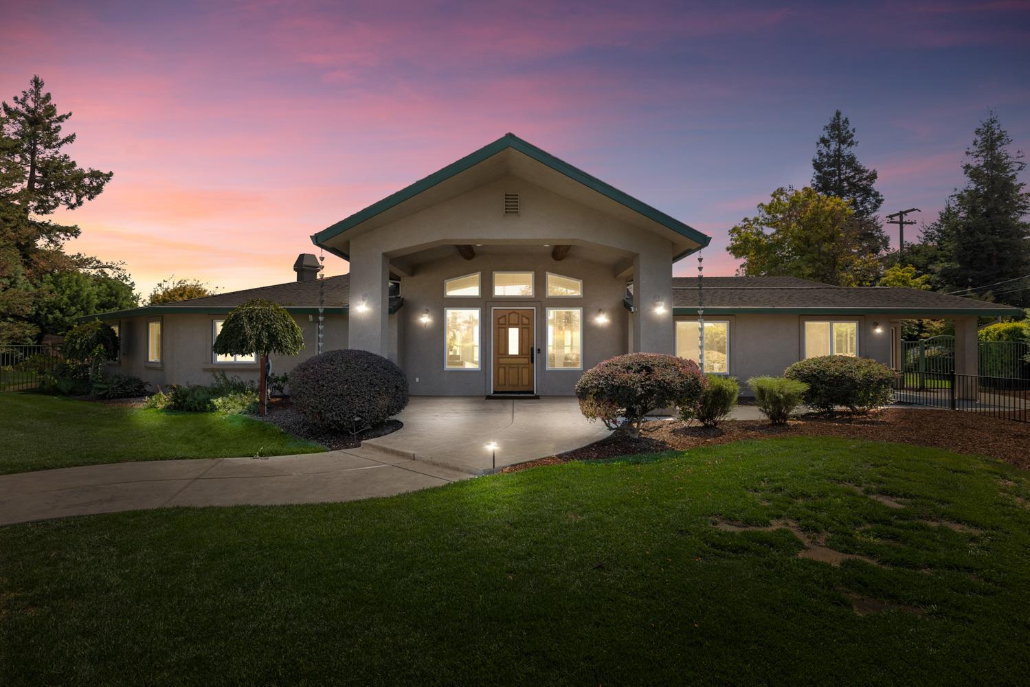 8300 Jantzen Road Modesto, CA 95357 - Photo 10 of 72