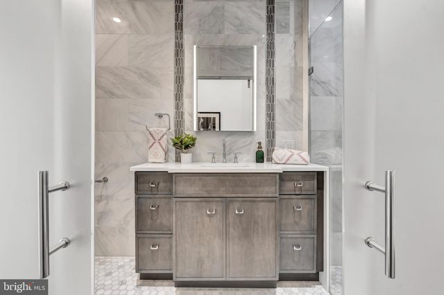 $962,000 | 8 Bryant Street Northwest, Washington, DC 20001