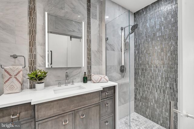 $962,000 | 8 Bryant Street Northwest, Washington, DC 20001