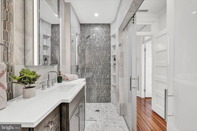 $962,000 | 8 Bryant Street Northwest, Washington, DC 20001