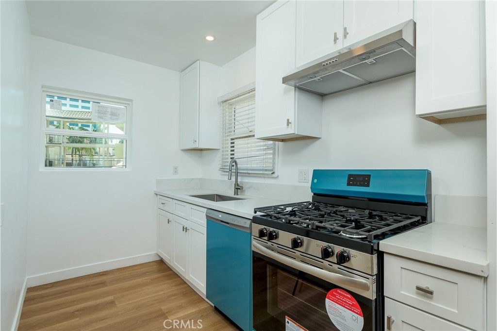 3812 West Heffron Drive, Unit C Burbank, CA 91505 - Photo 6 of 15