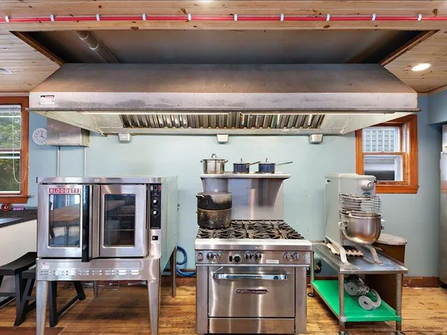 $1,390,000 | 192 Northport Avenue, Belfast, ME 04915