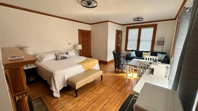 $1,390,000 | 192 Northport Avenue, Belfast, ME 04915