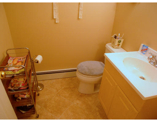 38 Jodie Road Framingham, MA 01702 - Photo 13 of 16 Gallery Image 13