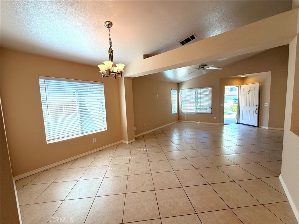 31094 Ruidosa Street Temecula, CA 92592 - Photo 6 of 17
