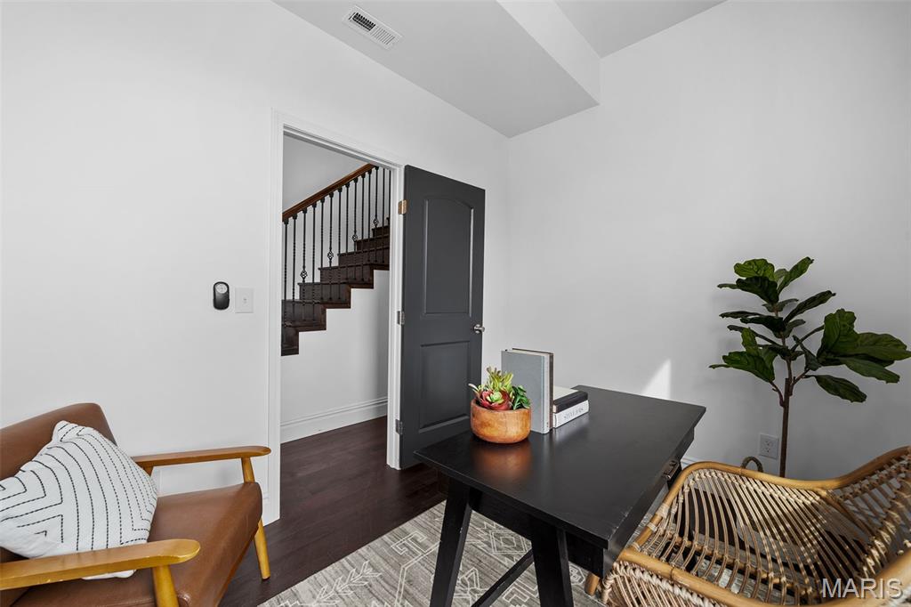 1027 Lami Street St. Louis, MO 63104 - Photo 19 of 34