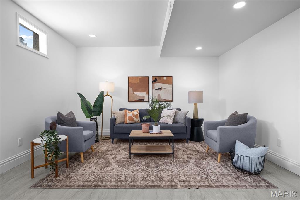 1027 Lami Street St. Louis, MO 63104 - Photo 31 of 34