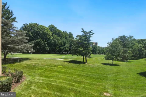 $149,900 | 3330 North Leisure World Boulevard, Unit 5229, Silver Spring, MD 20906