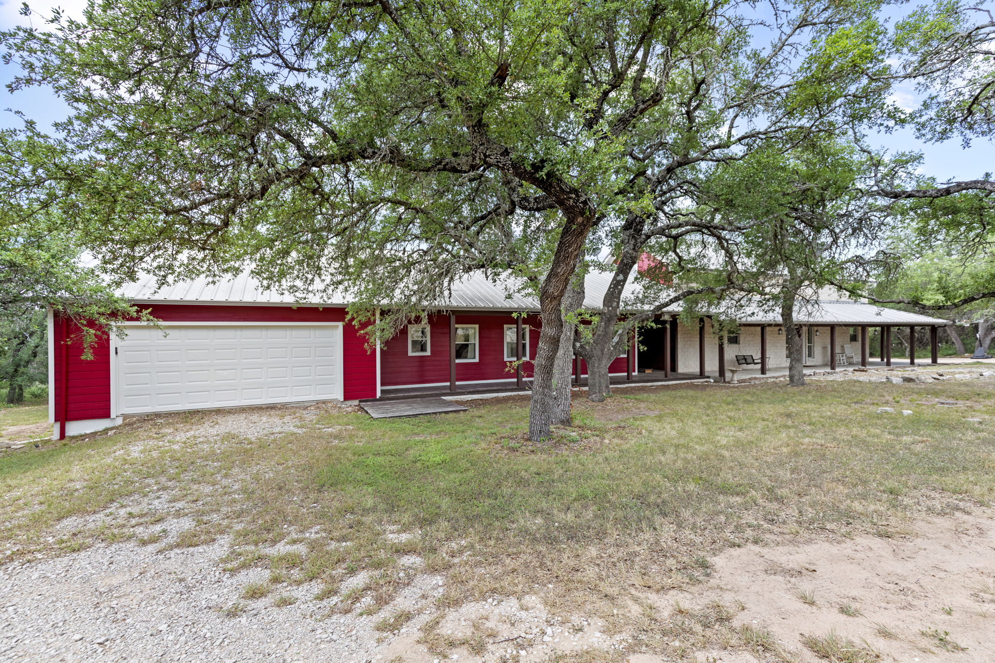 20001 Hamilton Pool Road Dripping Springs, TX 78620 - Photo 4 of 40