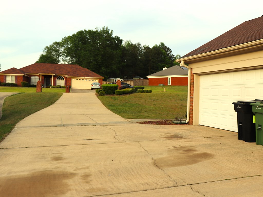 6008 Walters Loop Columbus, GA 31907 - Photo 24 of 33 a view of a yard in front of house