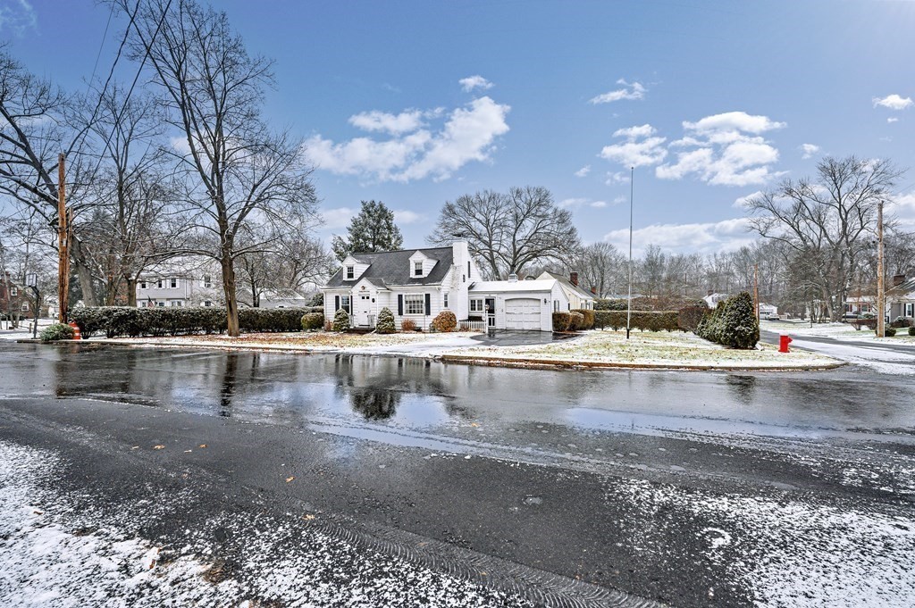 20 Lenox Road Holyoke, MA 01040 - Photo 35 of 36 a view of a yard with a fountain