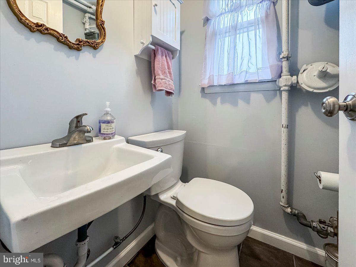 12048 Covert Road Philadelphia, PA 19154 - Photo 14 of 19 Gallery Image 14
