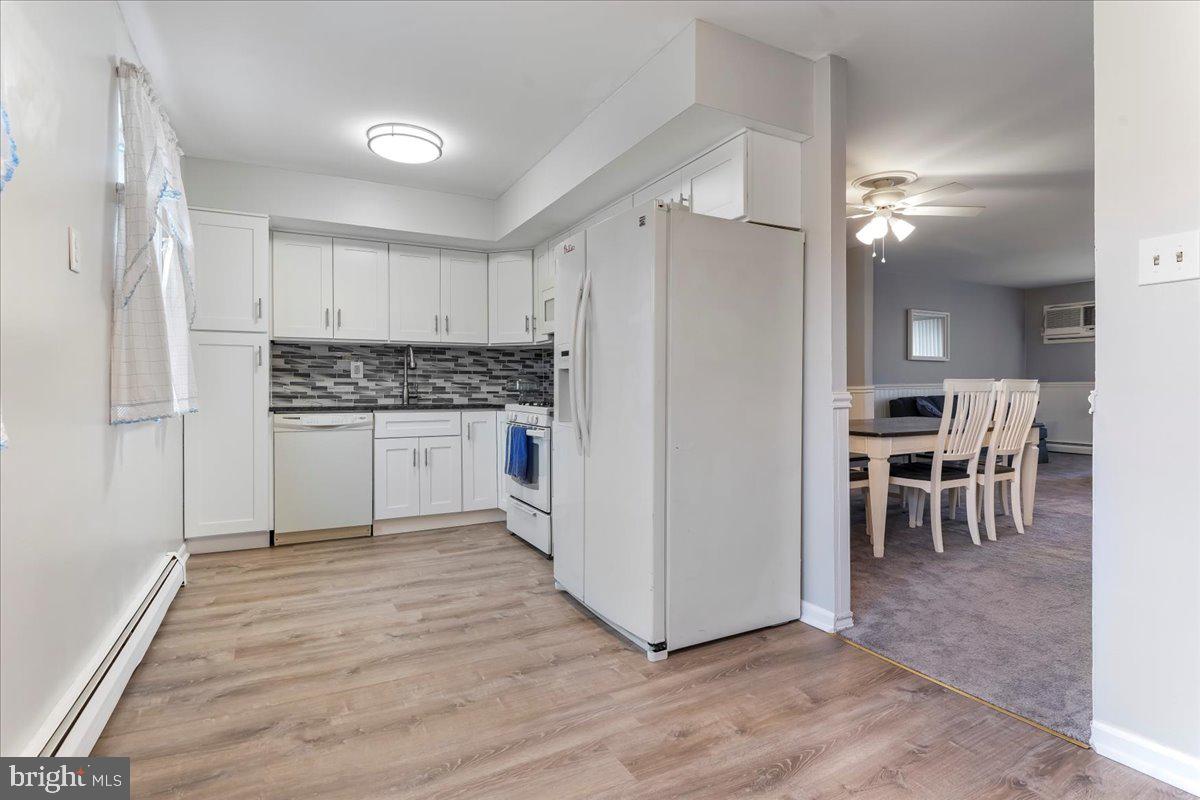 12048 Covert Road Philadelphia, PA 19154 - Photo 8 of 19 Gallery Image 8