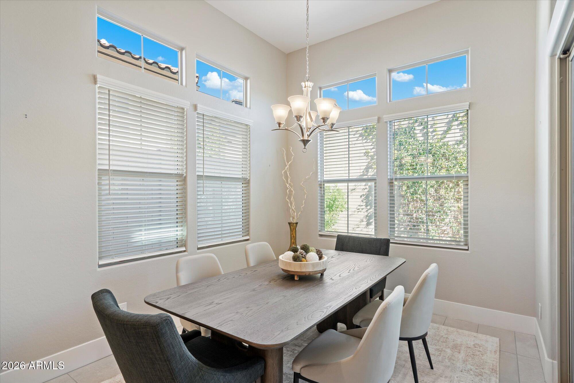 38500 North School House Road, Unit 24 Cave Creek, AZ 85331 - Photo 11 of 38 Dining Area