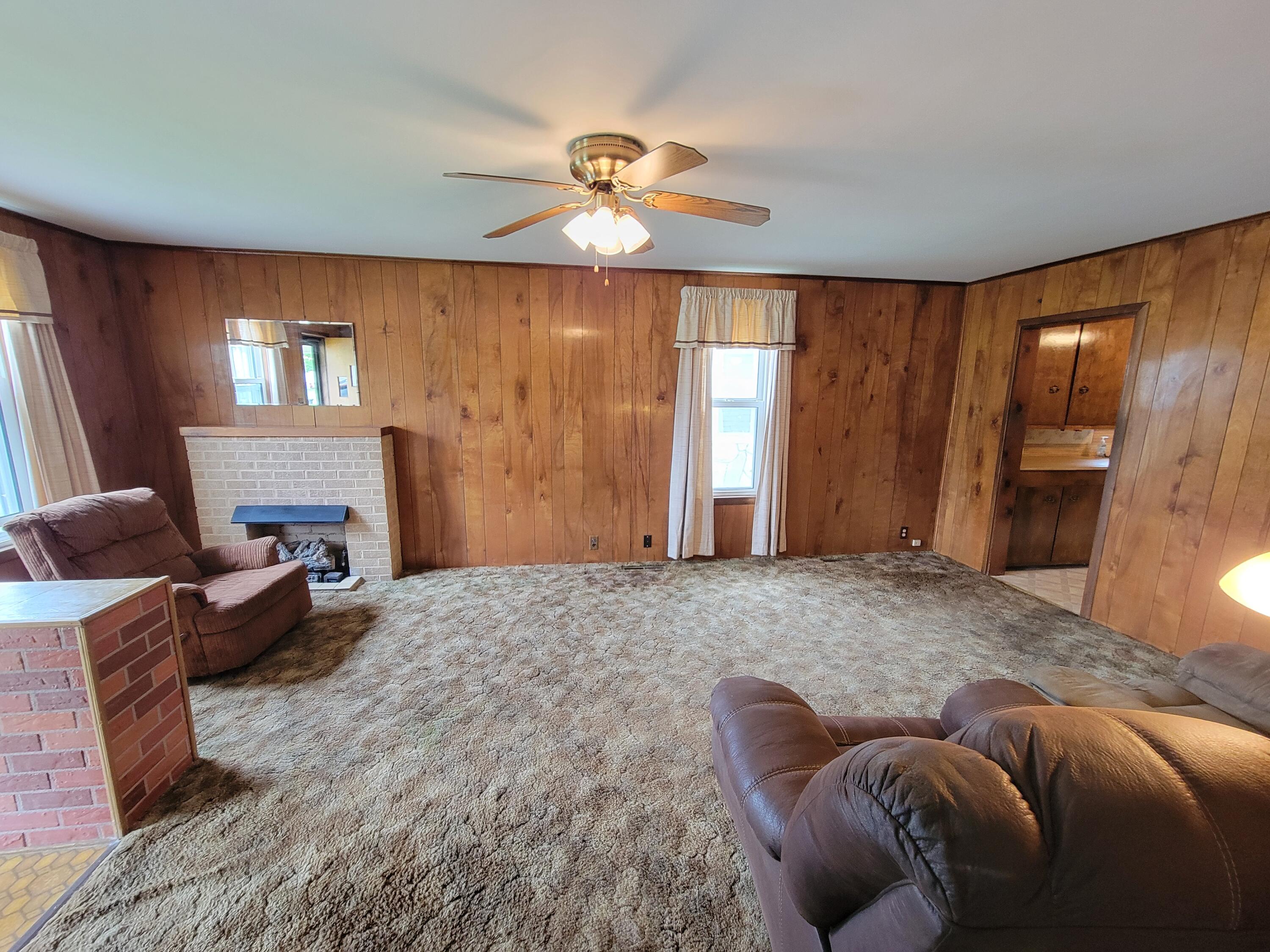525 East Scott Street Monett, MO 65708 - Photo 7 of 38 1000087193