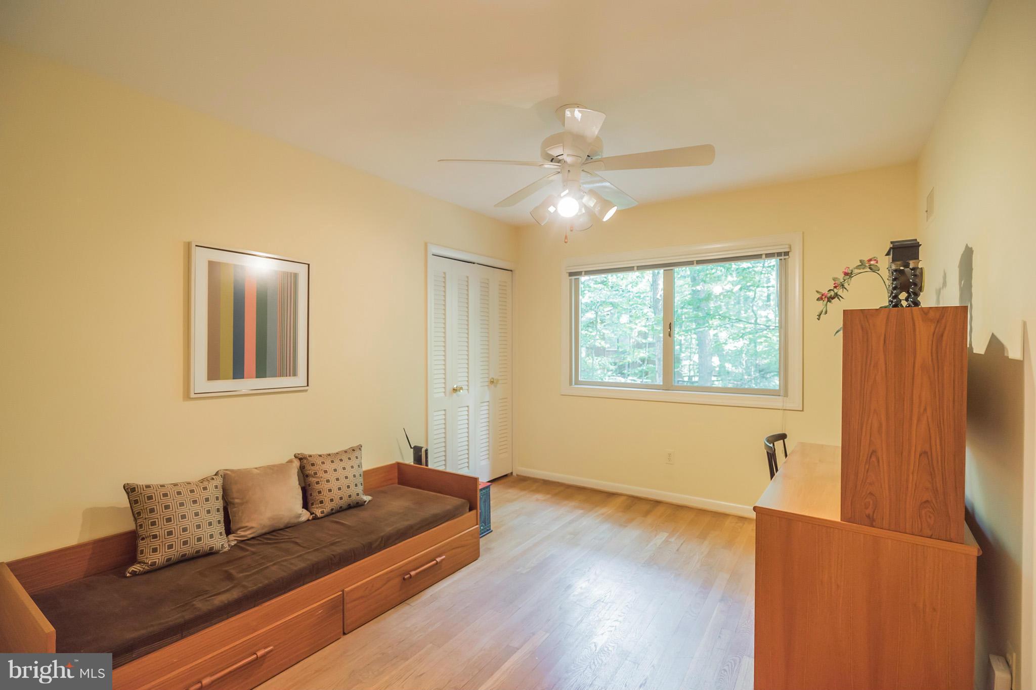 10217 Lloyd Road Potomac, MD 20854 - Photo 14 of 28 Bedroom