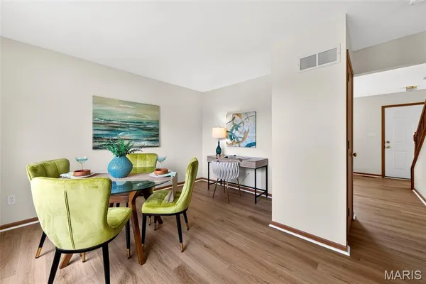 $249,900 | 2813 Caroline Street, St. Louis, MO 63104