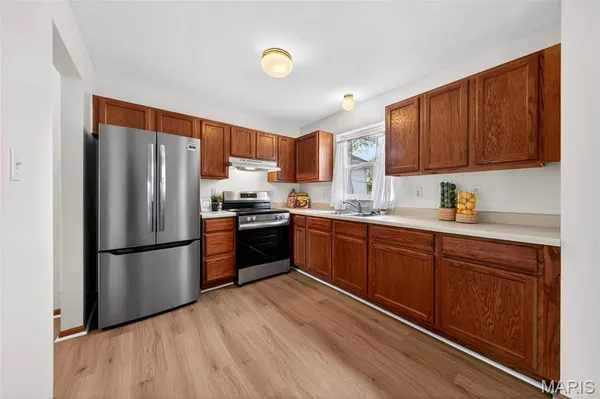 $249,900 | 2813 Caroline Street, St. Louis, MO 63104