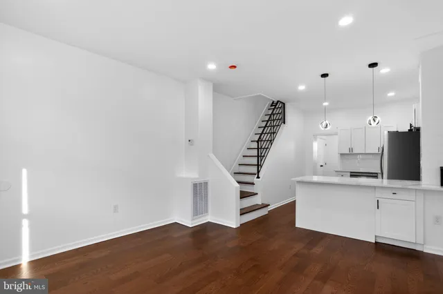 $284,900 | 1453 North 30th Street, Philadelphia, PA 19121