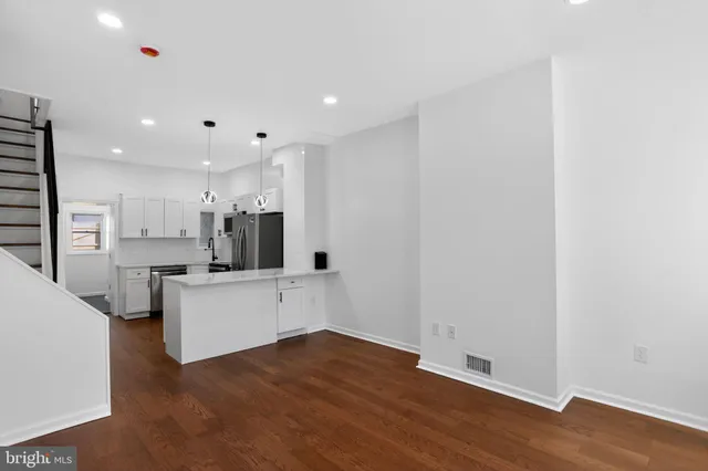 $284,900 | 1453 North 30th Street, Philadelphia, PA 19121